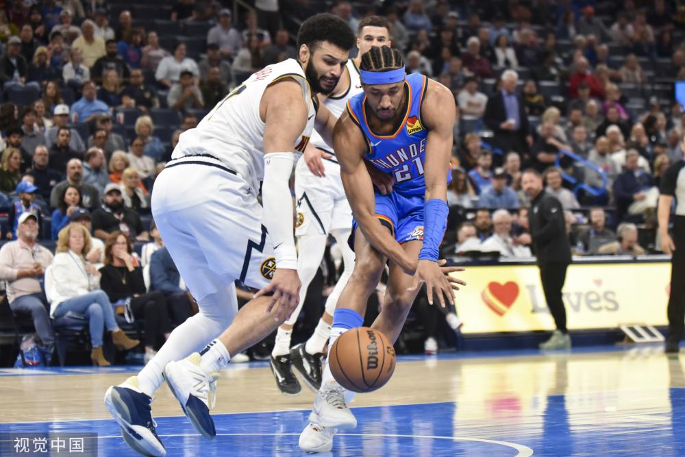 从而吸引更 从而吸引更